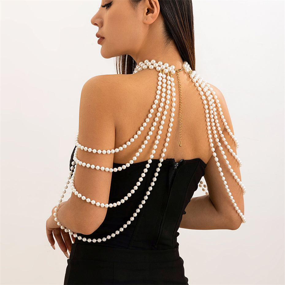 Pearl Collar with Shoulder Chain